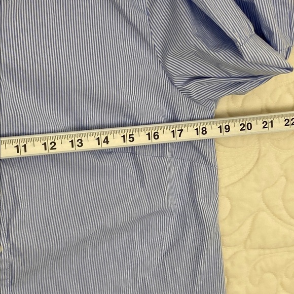 Banana Republic Button Down Shirt Seamed Sleeves Blue Stripes Size Medium - Picture 6 of 7